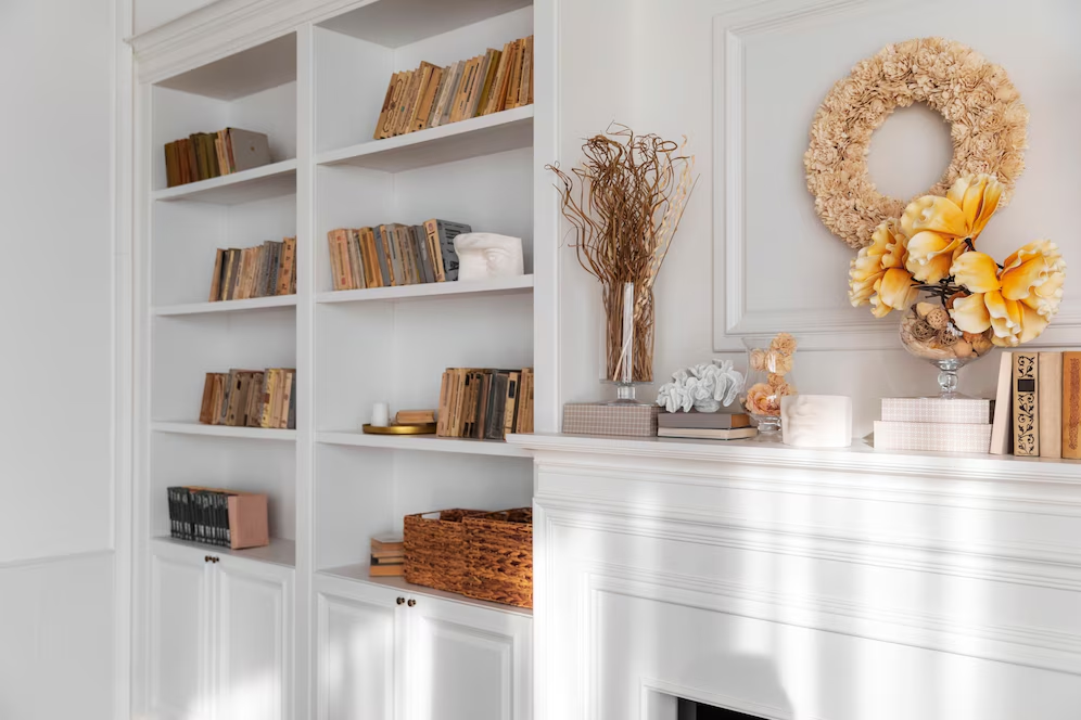 a white living room